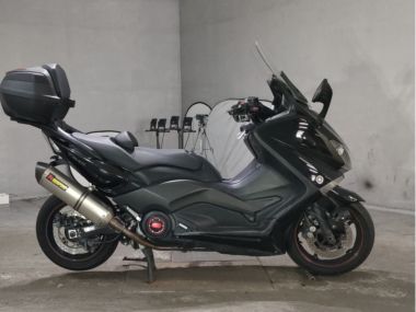 Yamaha T-MAX530