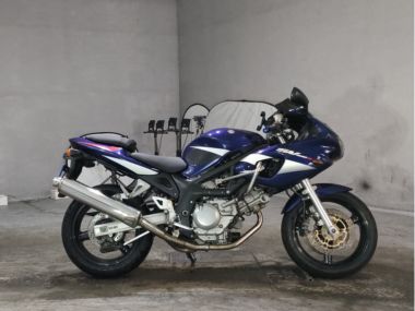 Suzuki SV400S
