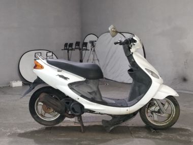 Yamaha Grand Axis100