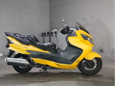 Suzuki Skywave250M