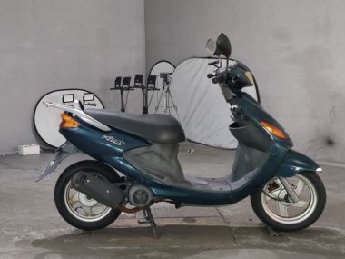 Yamaha Grand Axis100